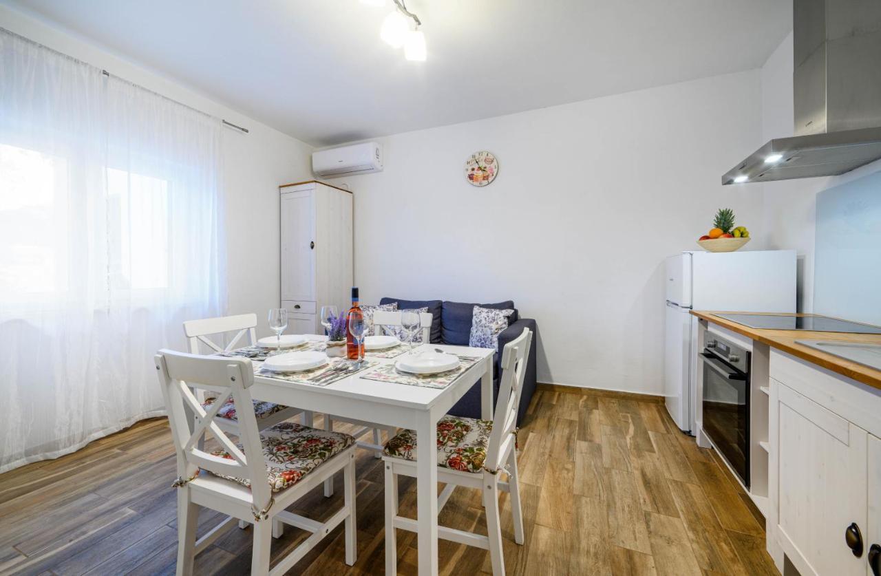 Apartman Slavko Apartment *