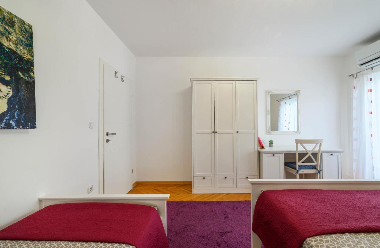 Apartman Slavko Apartment *